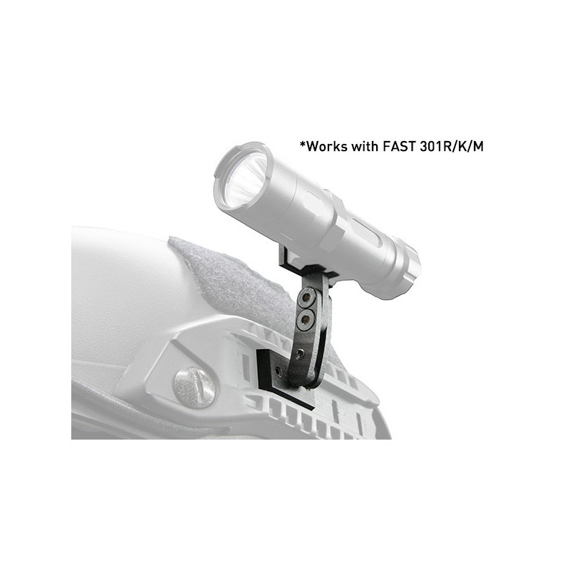 OA004 FAST Helmet Light Adapter - Black